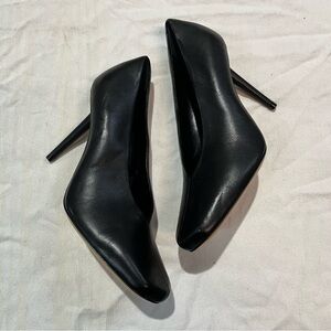 Burberry Black Leather Baby Pumps 100mm EU 36